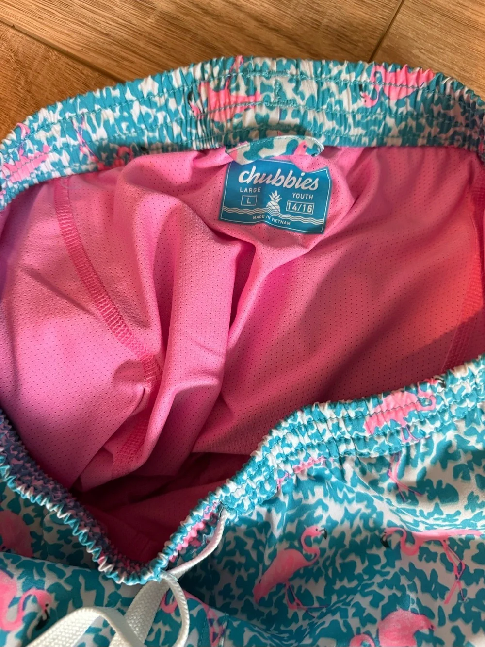 🦩 Chubbies Flamingo Swim Trunks Bundle | Youth Large (14/16) | Matching Pink Tee